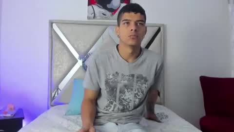 wyatt online show from November 26, 11:33 am