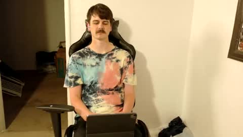 Wyatt online show from June 25, 1:48 pm
