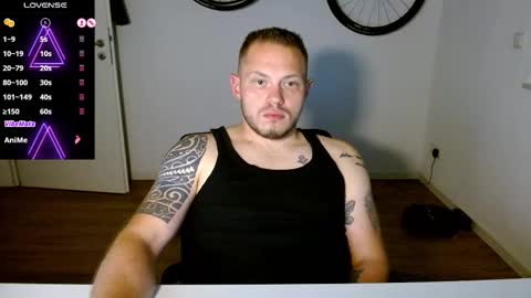 x19marco93x online show from October 14, 7:47 pm