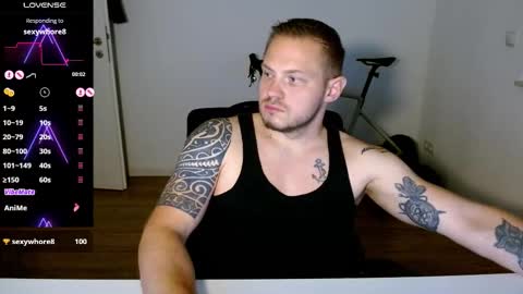 x19marco93x online show from October 25, 6:57 pm