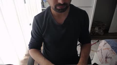 Snapshot of x_____0_____x chatting on September 18, 10:17 am Mr. Lonely online show from September 18, 10:17 am