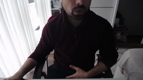 Snapshot of x_____0_____x chatting on October 10, 10:03 am Mr. Lonely online show from October 10, 10:03 am