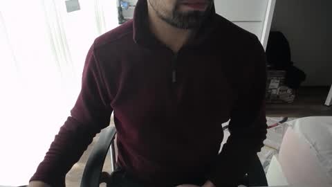 Snapshot of x_____0_____x chatting on October 22, 10:37 am Mr. Lonely online show from October 22, 10:37 am