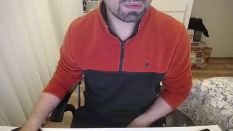 Snapshot of x_____0_____x chatting on November 13, 9:25 pm Mr. Lonely online show from November 13, 9:25 pm