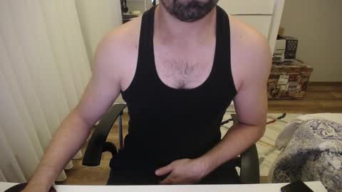 Snapshot of x_____0_____x chatting on November 22, 9:47 pm Mr. Lonely online show from November 22, 9:47 pm