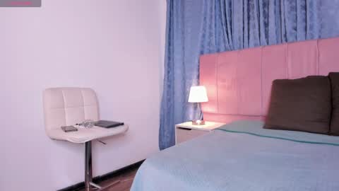 x_milu online show from February 6, 2:00 am