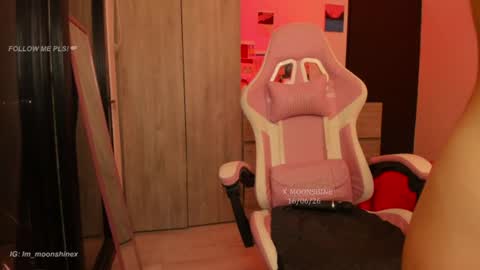     s  s      s   online show from June 16, 11:51 pm