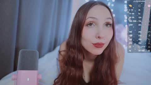 Snapshot of x_sexykitten666_x chatting on April 11, 4:33 pm Lucy online show from April 11, 4:33 pm