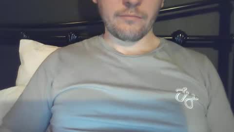 x_yes online show from December 15, 7:40 pm