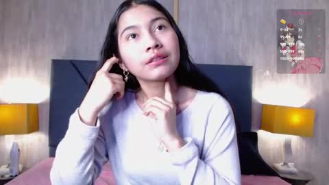 aurora  online show from November 21, 3:16 am