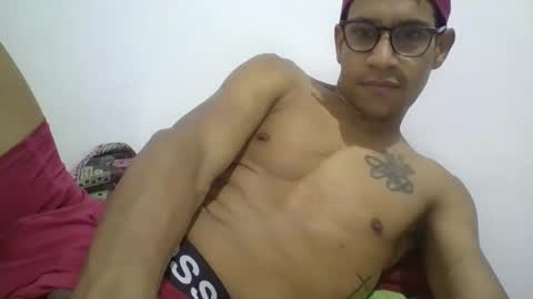 xaaviieerr online show from December 22, 8:38 am