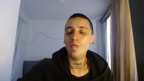 xalejo_max online show from September 25, 4:21 pm