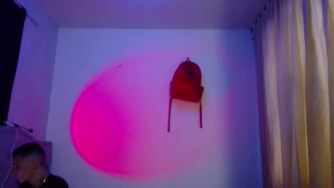 xalejo_max online show from October 10, 9:03 pm