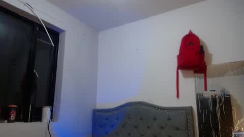 xalejo_max online show from October 24, 1:24 am