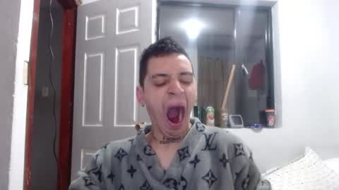 xalejo_max online show from November 4, 11:31 am