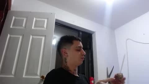 xalejo_max online show from November 13, 1:37 am