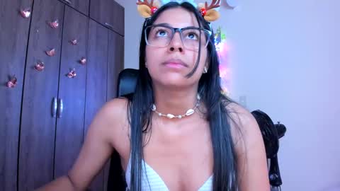 XALLYSONX online show from December 28, 8:16 am