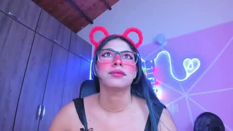 XALLYSONX online show from January 15, 2:56 pm