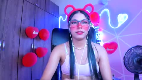 XALLYSONX online show from February 20, 5:29 pm