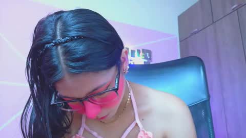 XALLYSONX online show from April 17, 11:57 am