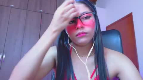 XALLYSONX online show from July 27, 12:01 pm
