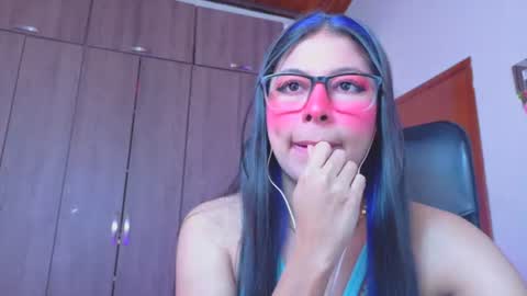 XALLYSONX online show from July 28, 2:13 pm