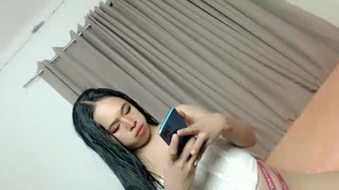 Snapshot of xam_blair_asian chatting on May 29, 10:02 am xam_blair_asian online show from May 29, 10:02 am