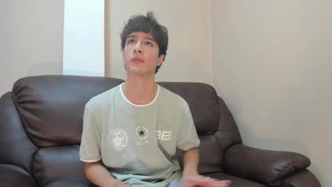 Snapshot of xam_collen chatting on September 17, 4:08 pm xam_collen online show from September 17, 4:08 pm