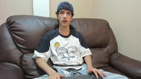 Snapshot of xam_collen chatting on September 23, 4:21 pm xam_collen online show from September 23, 4:21 pm