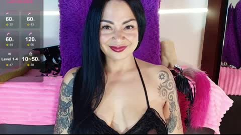 XAMARA1124 online show from May 9, 3:01 am