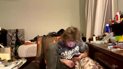 xander0zzz online show from March 10, 8:41 am