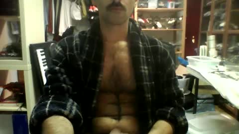 Snapshot of xander4369 chatting on February 16, 12:54 pm xander4369 online show from February 16, 12:54 pm
