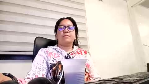 xander_taylor_ online show from October 15, 4:23 am