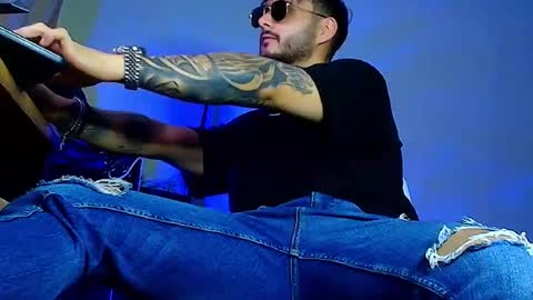 Snapshot of xandercagex chatting on February 22, 12:45 am XanderCageX online show from February 22, 12:45 am