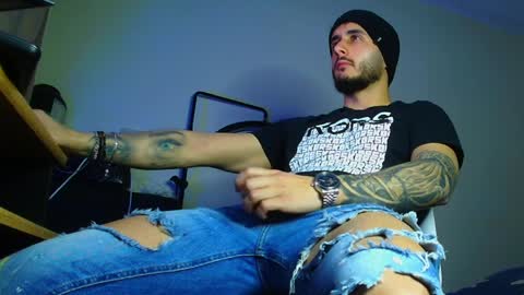 Snapshot of xandercagex chatting on March 29, 9:59 pm XanderCageX online show from March 29, 9:59 pm