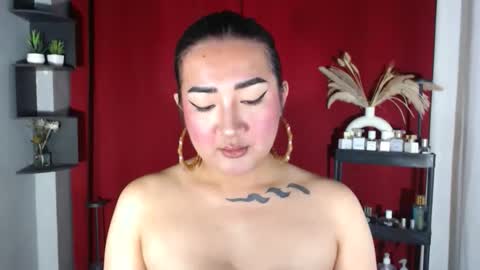 Nira   NOT INTO CHEAP GUYS  online show from September 21, 8:43 pm