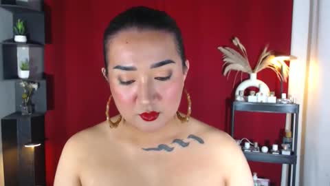 Nira   NOT INTO CHEAP GUYS  online show from October 16, 9:05 pm