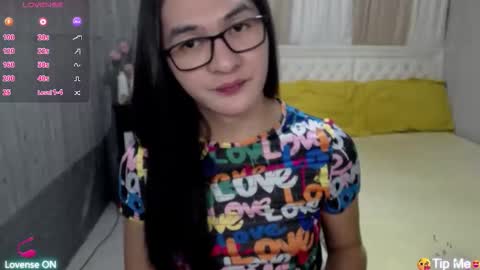 xasiantrnaslover online show from November 15, 12:19 am