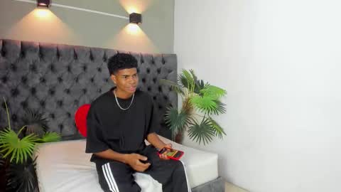 XAVI online show from October 22, 3:51 am