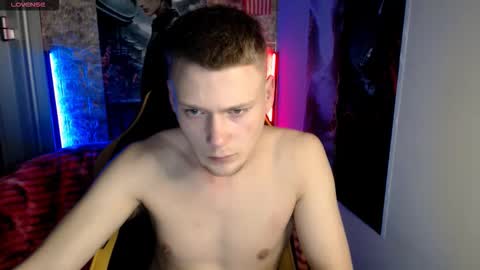 xavier_night81 online show from December 5, 10:57 am