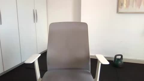 Snapshot of xavii31 chatting on January 19, 3:42 pm xavii31 online show from January 19, 3:42 pm