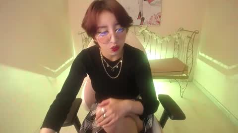 Xayah online show from January 4, 1:31 pm