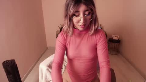 Xayah online show from March 8, 4:39 pm