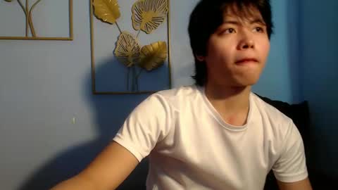 xcharls08 online show from June 7, 6:28 am