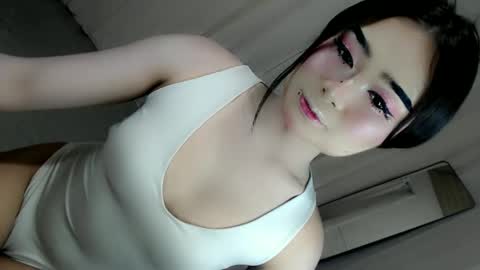 kianna online show from May 31, 8:32 pm
