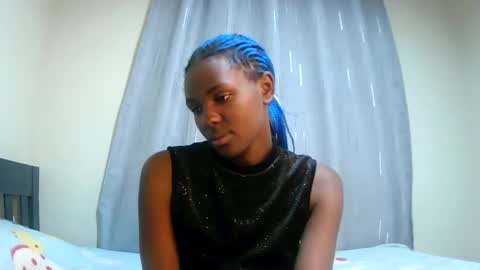 xeenah online show from November 3, 1:19 am