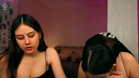 Evashort hair and Olivia long hair online show from February 11, 2:55 pm