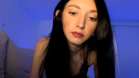 xenadreamx online show from March 26, 3:45 am