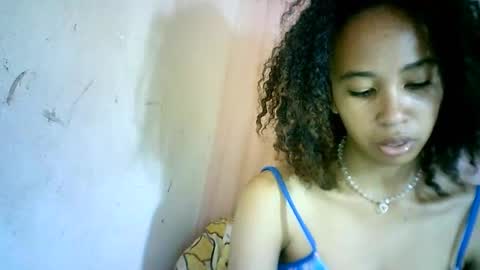 xenna610827 online show from January 12, 12:33 pm