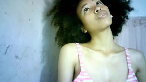 xenna610827 online show from February 10, 9:04 pm